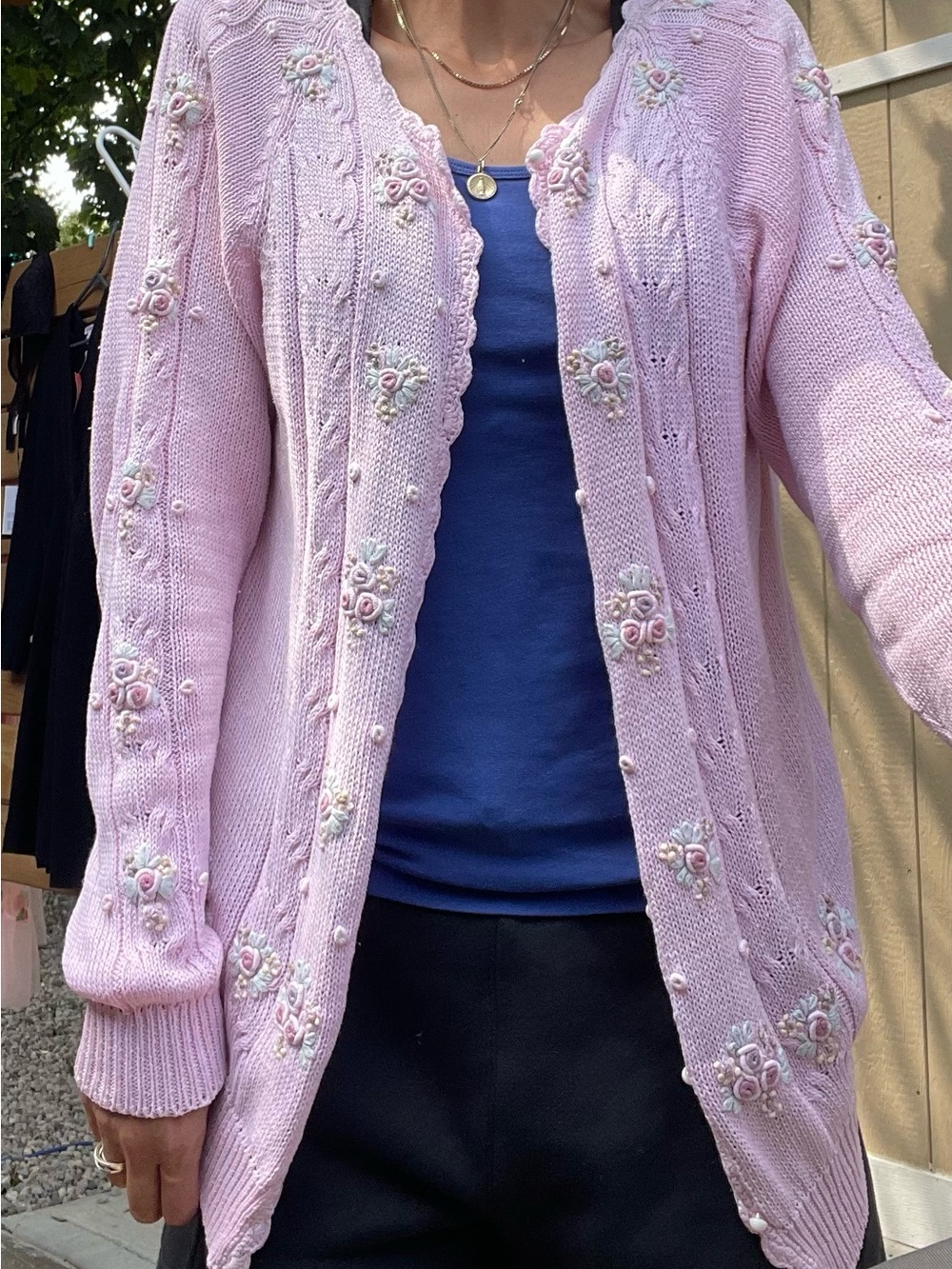 Vintage TAMRA Pink Floral Embroidered Cardigan Sweater Grandmacore Medium